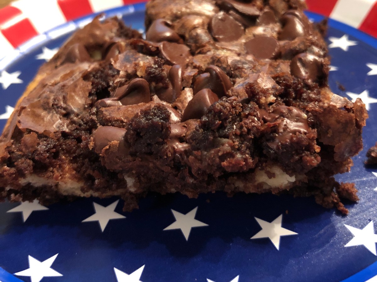 Cream Cheese Swirl&nbsp;Brownies