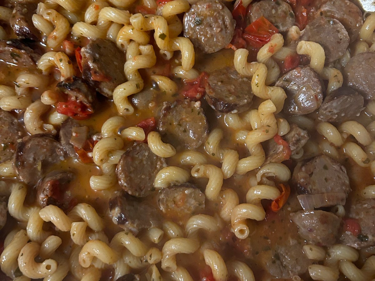 Simple (Yet Amazing) Sausage &&nbsp;Pasta
