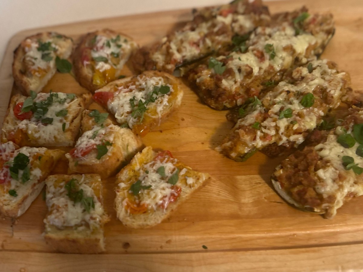 Grilled Stuffed Zucchini