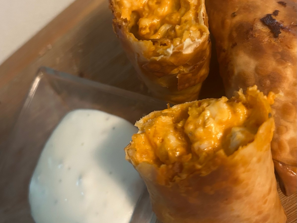 Buffalo Chicken Egg&nbsp;Rolls
