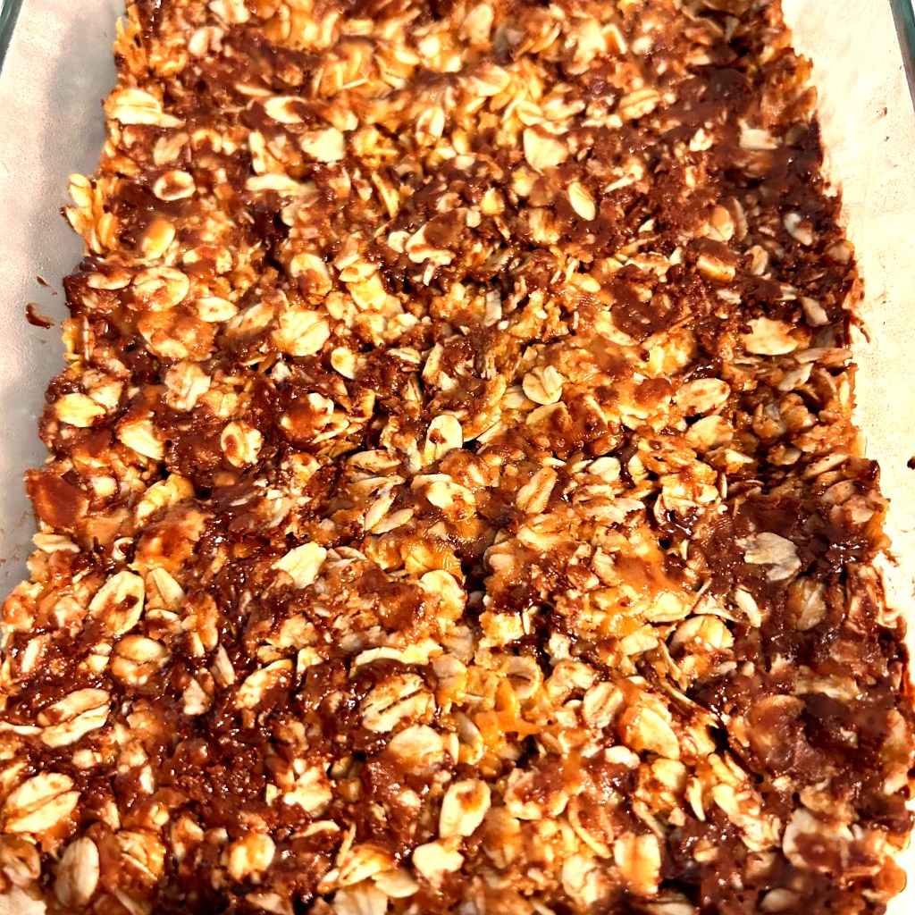 No-Bake Peanut Butter Chocolate Chip Granola&nbsp;Bars