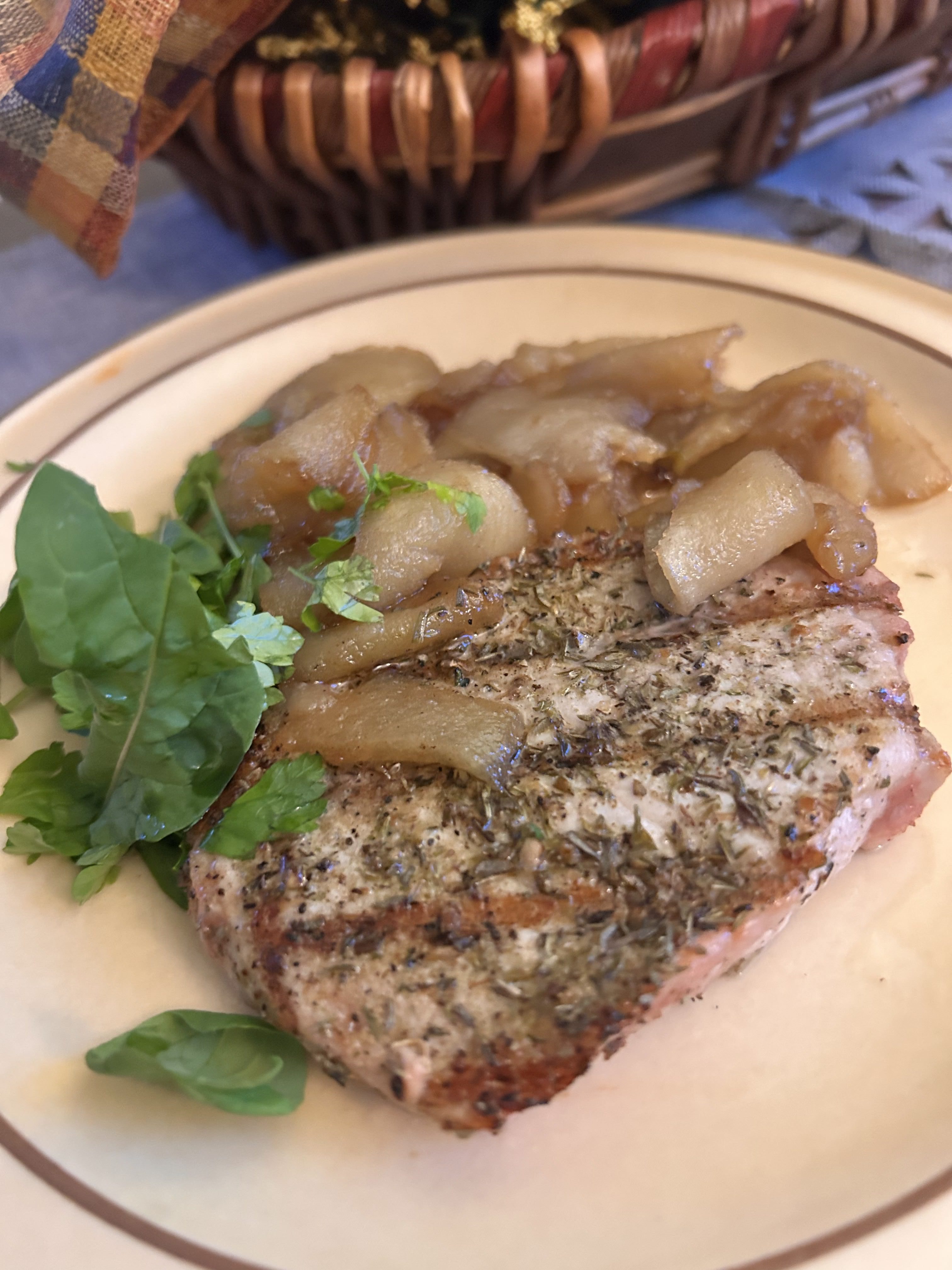 Pork Chops with Caramelized Apples: Sweet, Savory, and Just a Little Fancy